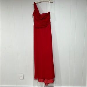 Jim Hjelm occasions Elegant Red Ruched chiffon red Asymmetrical Maxi Gown sz 12